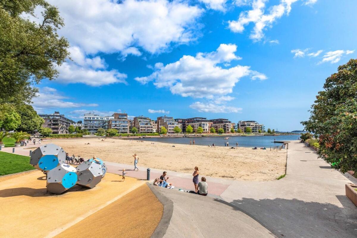 Rolig Plassert I Toppen Av Gagata Markens V Slottet Apartment Kristiansand