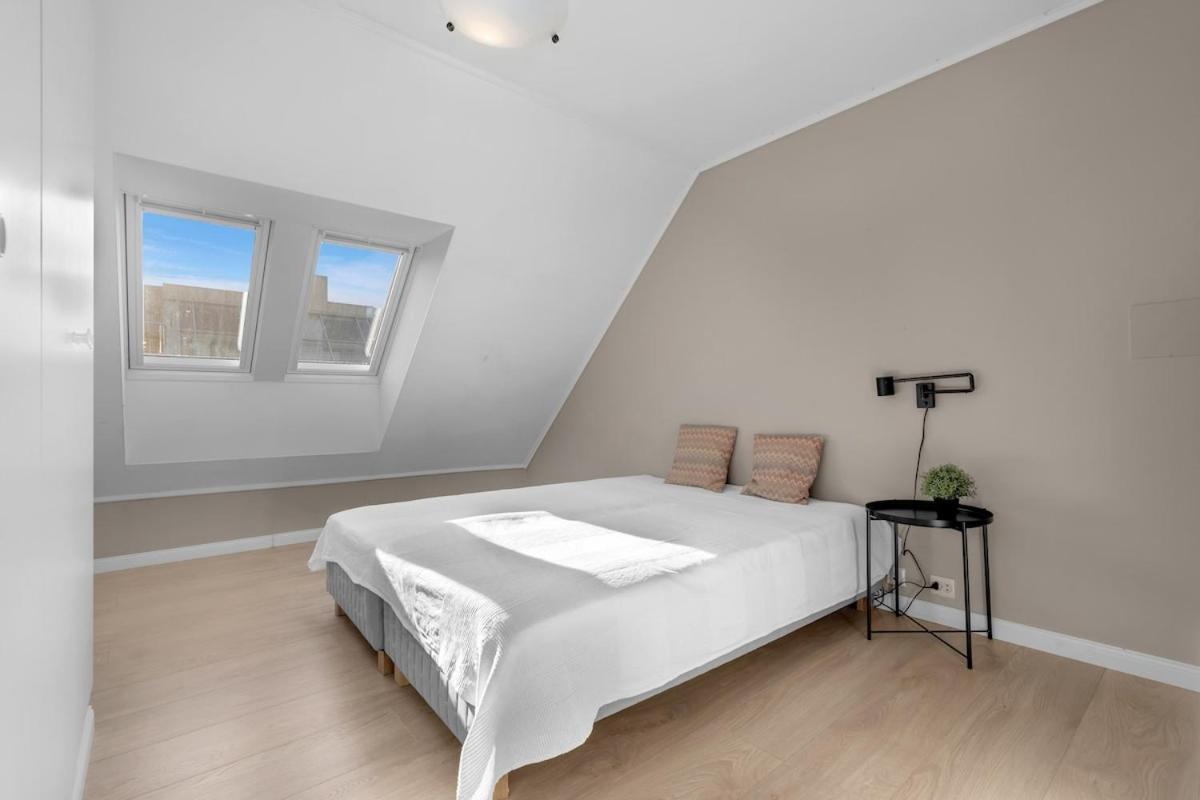 Apartment Rolig Plassert I Toppen Av Gagata Markens V Slottet